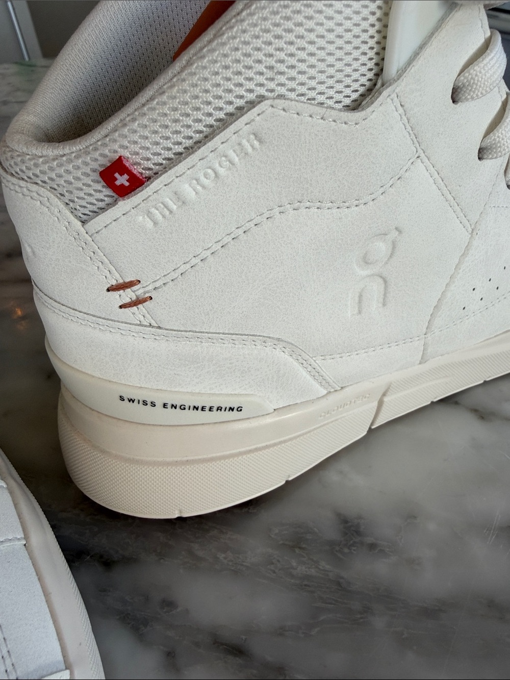 On Running the Roger White Sneakers with Tan Accents - Picture 11 of 11